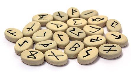 Résultat de recherche d'images pour "runes"